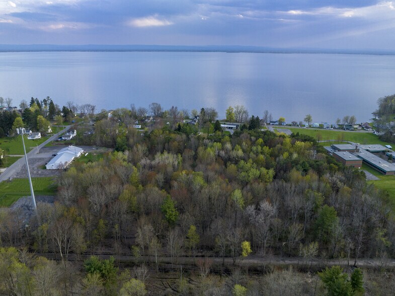 31 West St, Cleveland, NY à vendre - Photo du bâtiment - Image 3 de 9