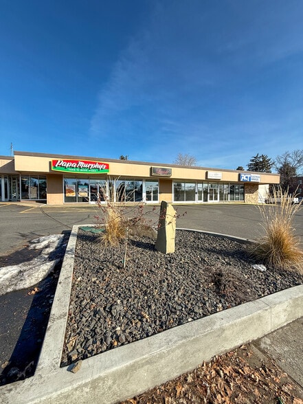 1513 Summitview Ave, Yakima, WA for lease - Building Photo - Image 1 of 14