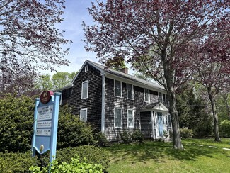 Plus de détails pour 49 Locust St, Falmouth, MA - Bureau à louer