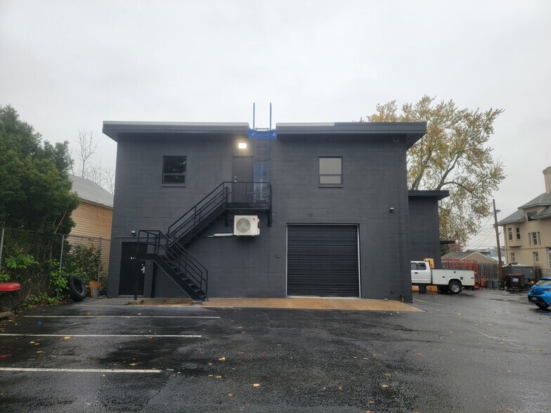 1282 N Broad St, Hillside, NJ à louer - Photo du bâtiment - Image 2 de 17