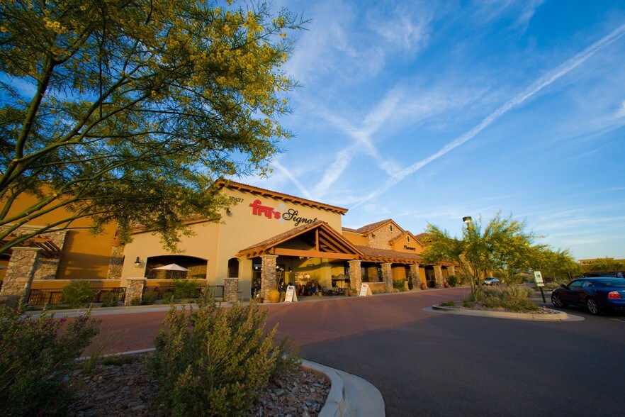 20301 N Hayden Rd, Scottsdale, AZ à louer - Photo du bâtiment - Image 1 de 2