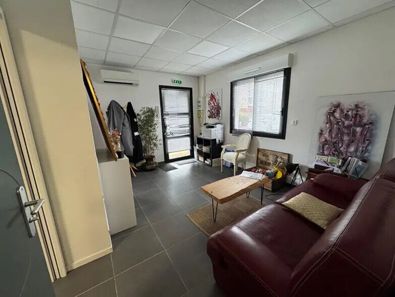 Bureau dans Quint-Fonsegrives à louer - Photo intérieure - Image 2 de 5