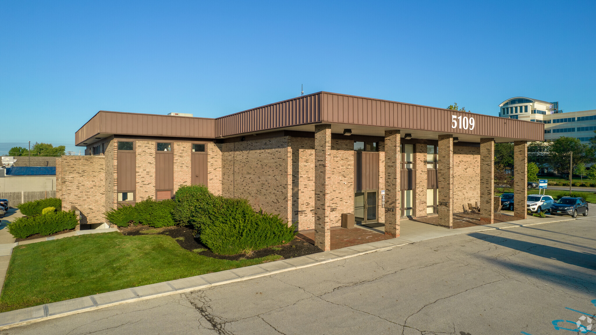 5109 W Broad St, Columbus, OH for sale Building Photo- Image 1 of 1