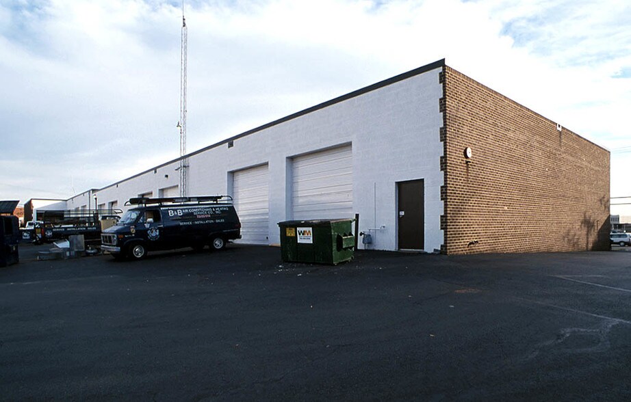 8400 Hilltop Rd, Fairfax, VA à louer - Autre - Image 3 de 6