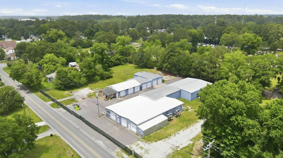 3102 Oaks Rd, New Bern, NC for lease - Building Photo - Image 2 of 14