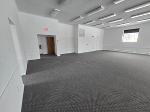 132 Franklin St, Torrington, CT for lease Interior Photo- Image 2 of 2