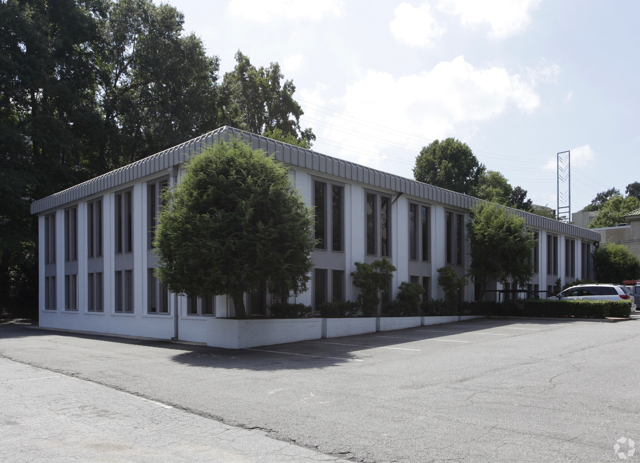 67 Peachtree Park Dr NE, Atlanta, GA for lease Primary Photo- Image 1 of 9
