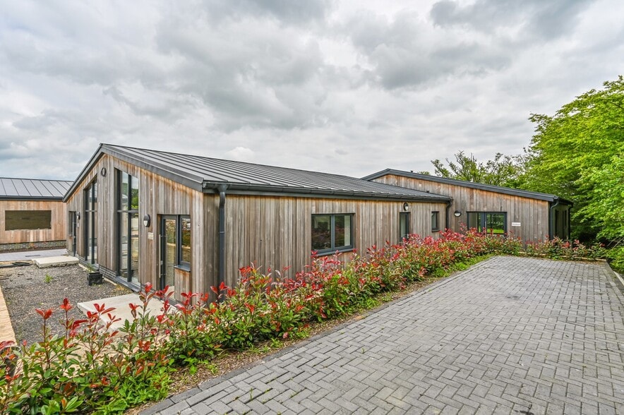 Ashford -1, Tenterden for lease - Building Photo - Image 3 of 3