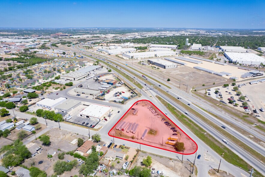 1330 Seaboard Dr, San Antonio, TX à louer - Photo du bâtiment - Image 3 de 16