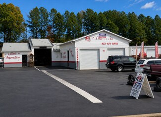 Plus de détails pour 901 E Trinity Ave, Durham, NC - Commerce de détail à vendre