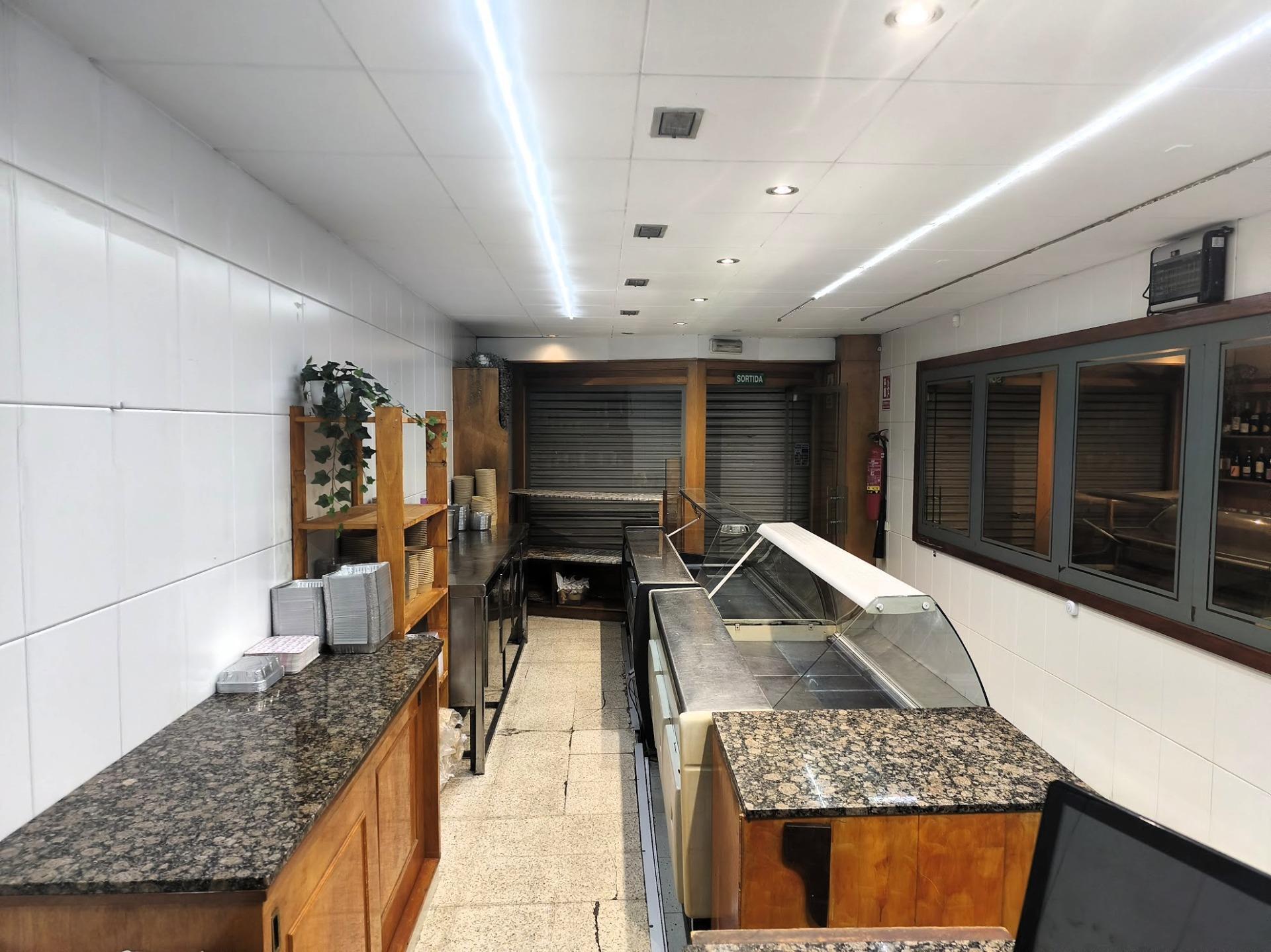 Retail in Granollers, Barcelona for lease Interior Photo- Image 1 of 14