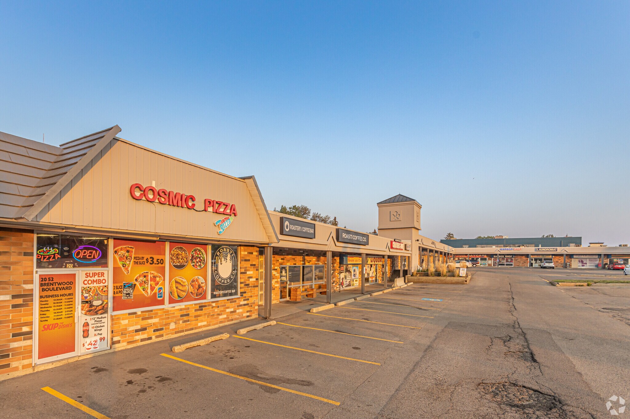 52 Brentwood Blvd, Strathcona County, AB for sale Primary Photo- Image 1 of 1