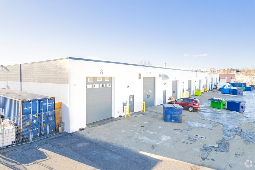 530-544 38A Ave SE, Calgary, AB for lease - Building Photo - Image 3 of 3
