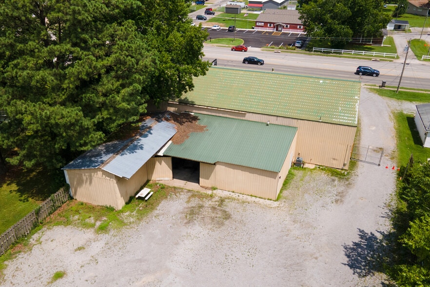 405 S Pershing St, Energy, IL for sale - Building Photo - Image 3 of 28