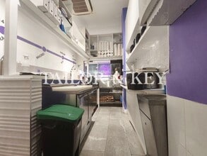 Retail in Madrid, Madrid for lease Interior Photo- Image 2 of 8