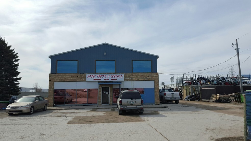 2254 Springfield Rd, Springfield, MB for sale - Primary Photo - Image 1 of 1