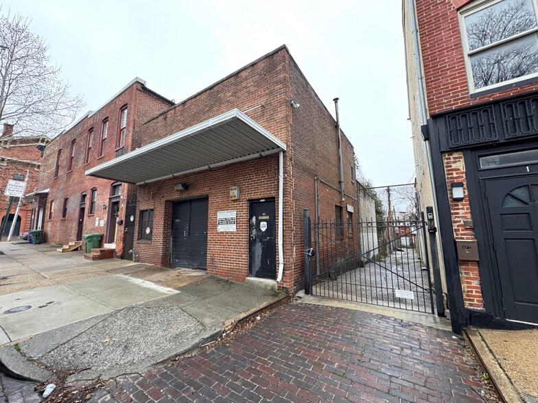 1207 Hollins St, Baltimore, MD for sale - Building Photo - Image 2 of 13