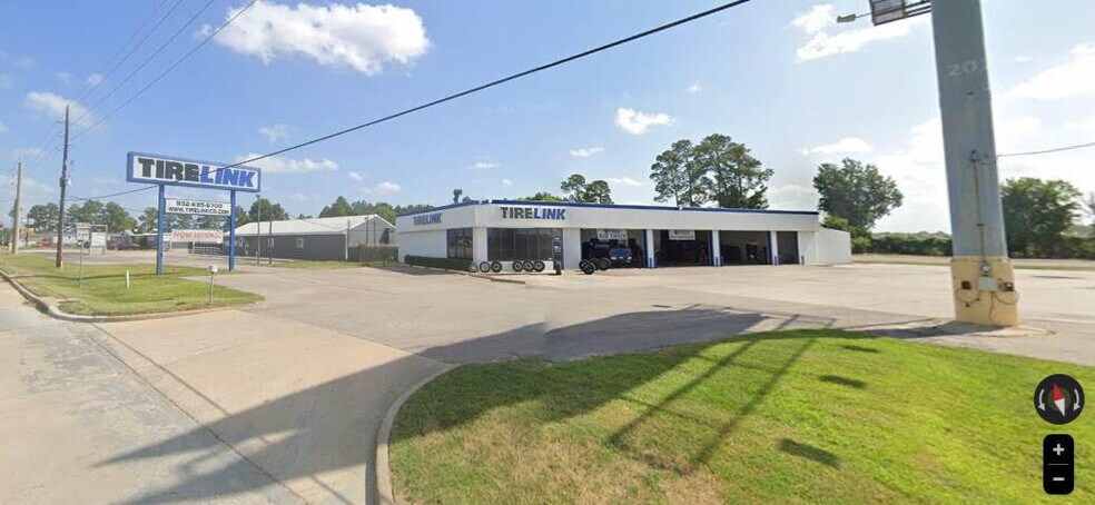 27202 State Highway 249, Tomball, TX à louer - Photo du bâtiment - Image 1 de 8