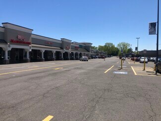 Plus de détails pour 7608 Oswego Rd, Liverpool, NY - Commerce de détail à louer
