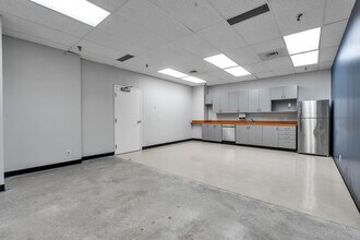 111 Peter St, Toronto, ON à louer Photo intérieure- Image 2 de 5