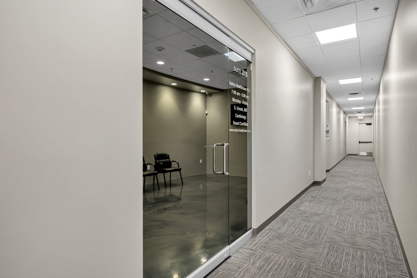 7010 E Chauncey Ln, Phoenix, AZ 85054 - Unité 215 - - Photo intérieure - Image 2 of 19