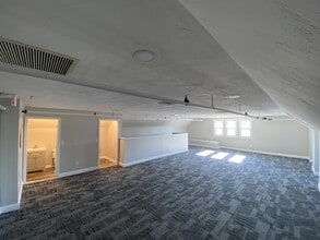 46 Columbia Rd, Pembroke, MA for lease Building Photo- Image 2 of 6