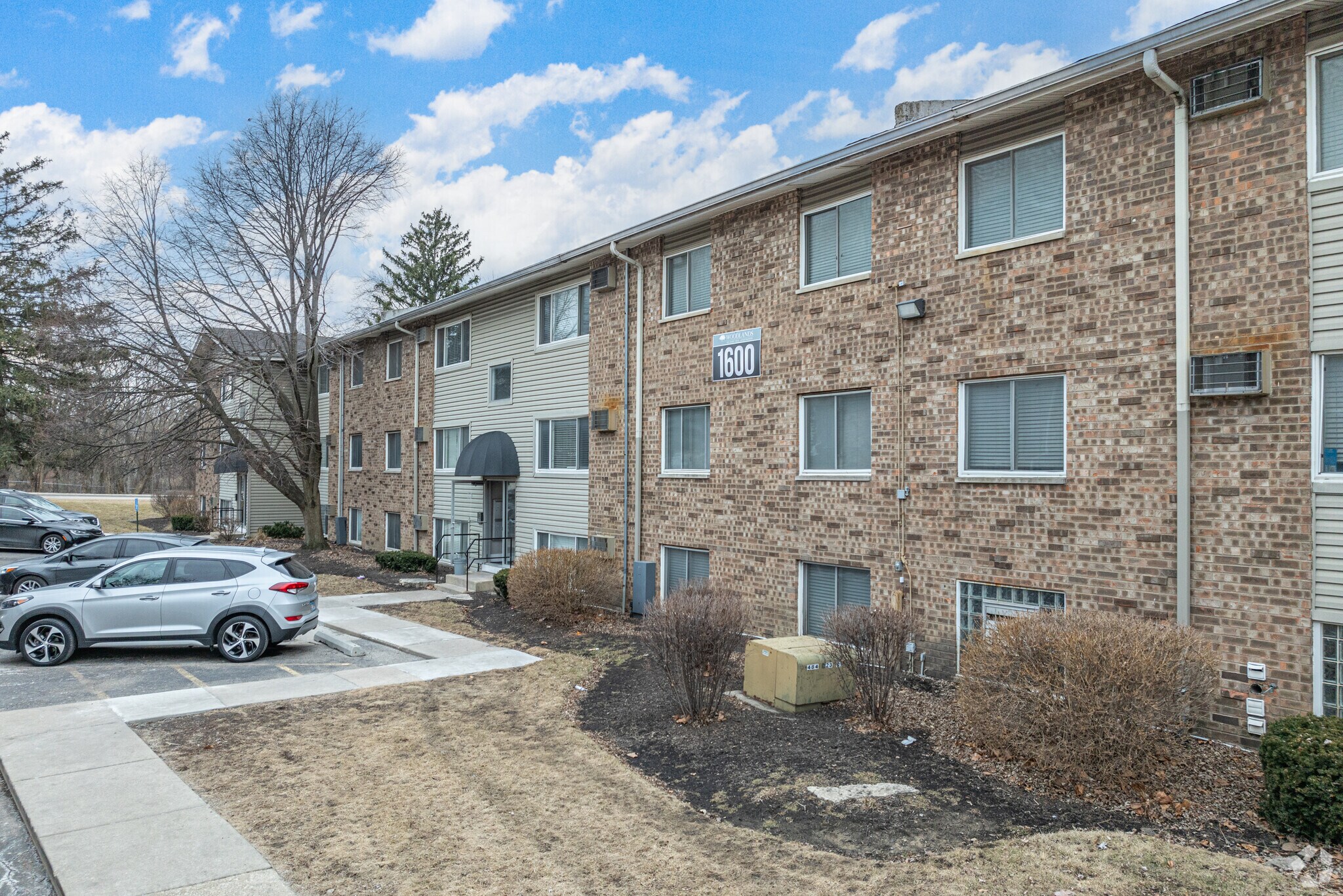 1615 Arbor Ln, Crest Hill, IL à vendre Photo principale- Image 1 de 6