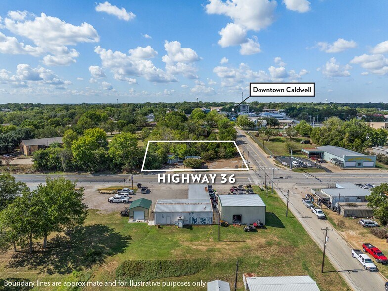 410 TX-36, Caldwell, TX à vendre - Photo du bâtiment - Image 3 de 11