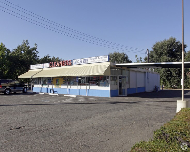 5901 Folsom Blvd, Sacramento, CA for sale - Building Photo - Image 1 of 4