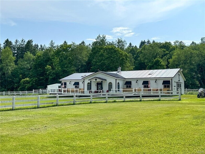 185 Dairy Hill Rd, Little Falls, NY for sale - Building Photo - Image 1 of 50
