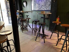 Commerce de détail dans Barcelone, Barcelona à louer Photo intérieure- Image 2 de 5