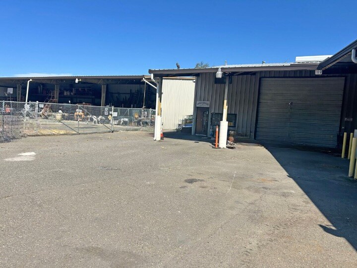 57 Barham Ave, Santa Rosa, CA à louer - Photo du bâtiment - Image 2 de 10