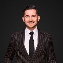 Yianni Karakikes