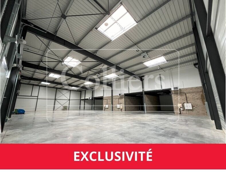 Flex in Marignane for lease Building Photo- Image 1 of 15
