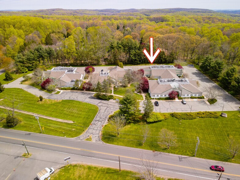 385 NJ-24, Chester, NJ à vendre - Photo du bâtiment - Image 3 de 4