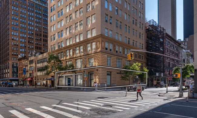 Plus de détails pour 245 Seventh Ave, New York, NY - Multi-résidentiel aux enchères