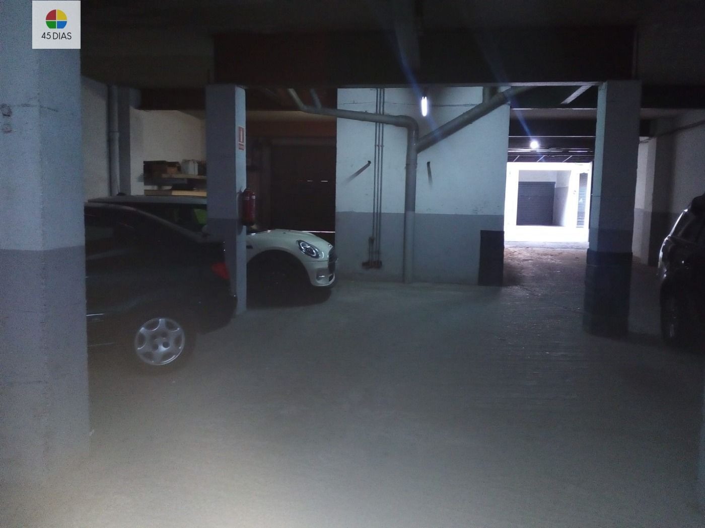 Immeuble residentiel dans Cerdanyola del Vallès, Barcelona à vendre Photo intérieure- Image 1 de 4