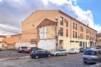 Retail in Torrijos, Toledo for lease Interior Photo- Image 1 of 1