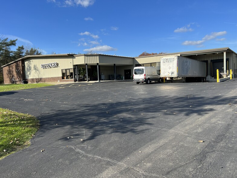 4675 Transit Rd, Williamsville, NY for sale - Building Photo - Image 2 of 11