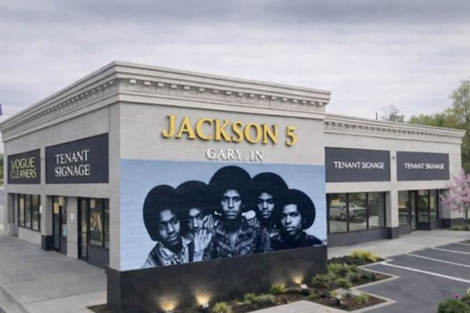 600-610 Lake St, Gary, IN for lease Primary Photo- Image 1 of 4