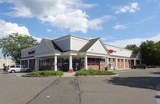 Plus de détails pour 588 Main St, East Haven, CT - Commerce de détail à louer