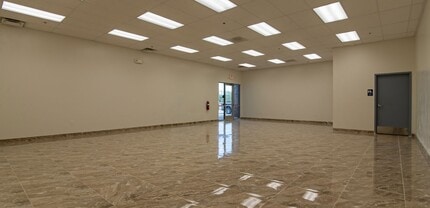7913 Panama Rd, Lamont, CA for lease Interior Photo- Image 2 of 2