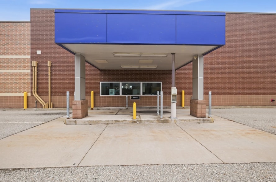 4166 17 Mile Rd NE, Cedar Springs, MI for sale - Building Photo - Image 3 of 7