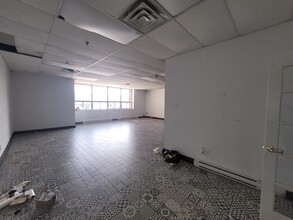 920-960 Rue Bégin, Montréal, QC for lease Interior Photo- Image 2 of 7