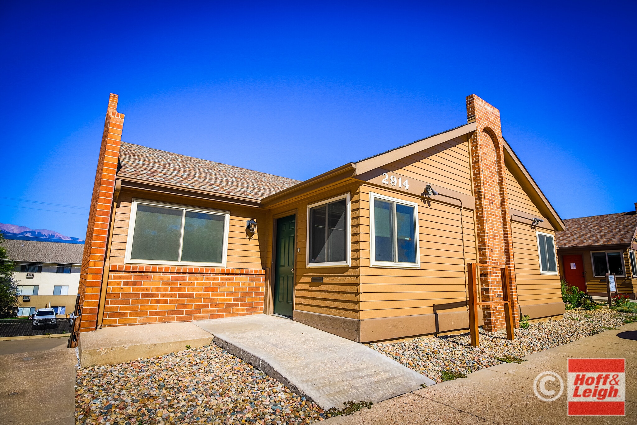 2910-2912 Beacon St, Colorado Springs, CO for lease Primary Photo- Image 1 of 3