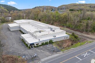 Plus de détails pour 760 Frost Bridge Rd, Watertown, CT - Industriel à vendre