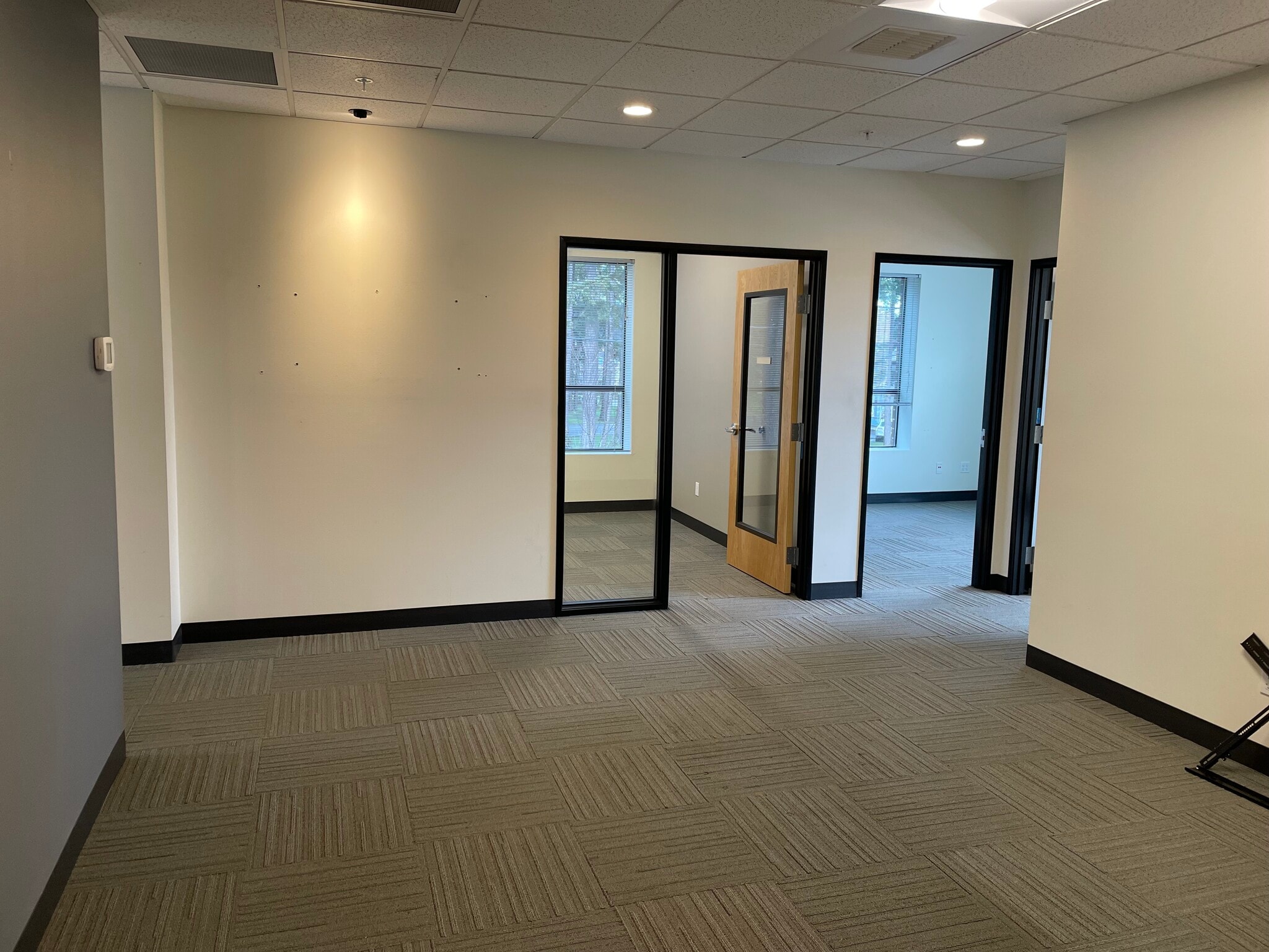 32650 State Route 20, Oak Harbor, WA à louer Photo du bâtiment- Image 1 de 7