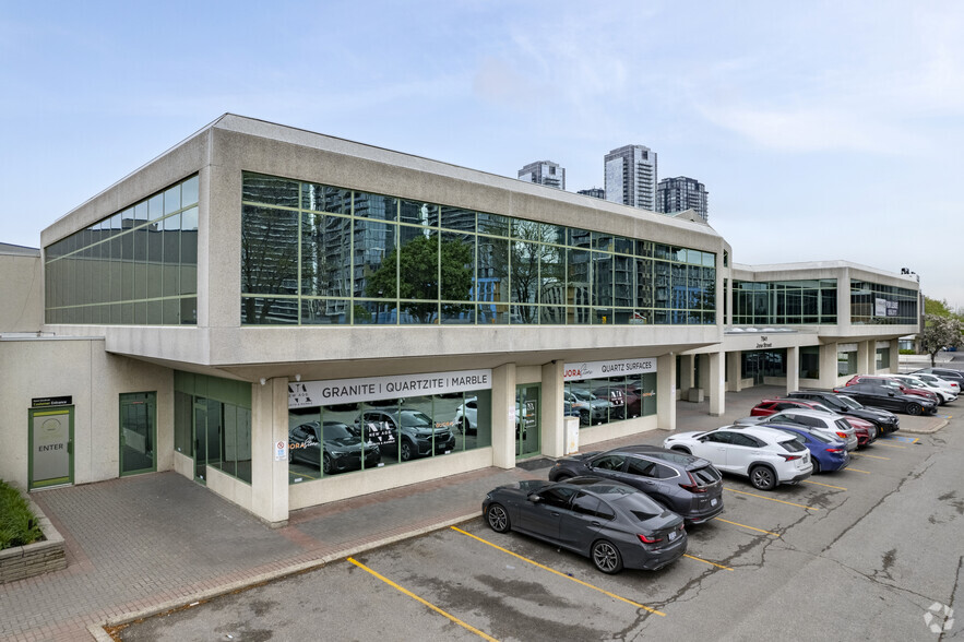 7941 Jane St, Vaughan, ON for lease - Building Photo - Image 2 of 6