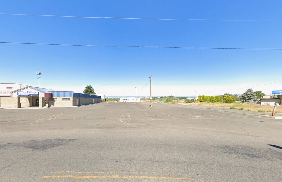 2506 Old Town Rd, Union Gap, WA à vendre - Photo du bâtiment - Image 2 de 5