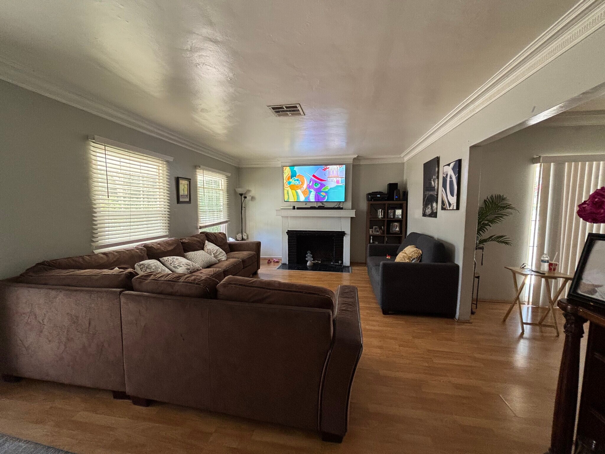 5620 & 5618 Cartwright Ave, North Hollywood, CA à vendre Photo principale- Image 1 de 22